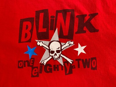 BLINK-182 Skull Star Logo Shirt Punk Pop Alt Rock T-Shirt Y2K
