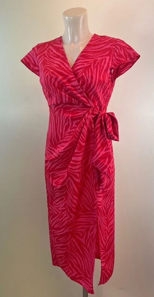 Ladies New Ex New Look Animal Print Petite Dress size 6 8 10 12 14 16 - Image 3 of 4