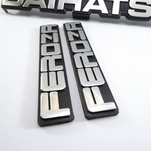 DAIHATSU FEROZA GRILL EMBLEM BADGE STICKER DECAL NEW Set - Picture 5 of 10