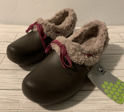Crocs Gretel Women s Size 10 Brown Faux Fur Lined Clogs Slip on Shoes New