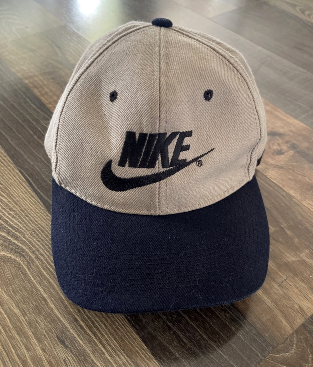 H KAP Vintage Nike Air Swoosh Logo Snapback (missing) Hat Cap Korea