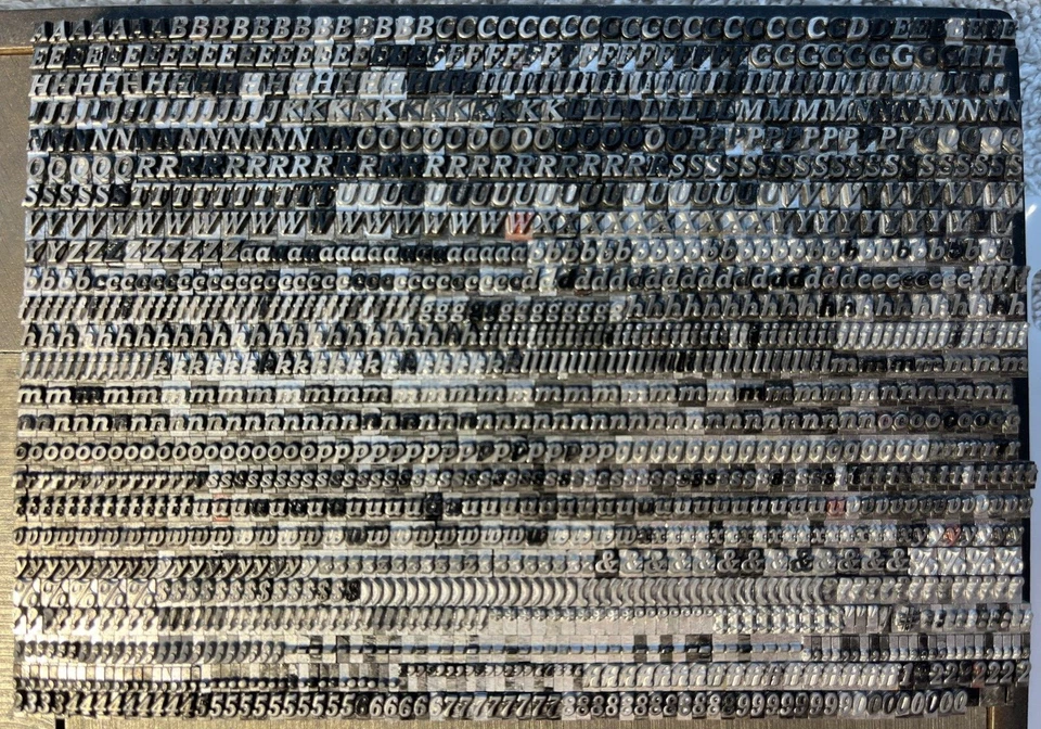 10 Pt Cheltenham Italic Only Set – HUGE set over 1500 pieces + Extra Symbols - Image 3 of 4