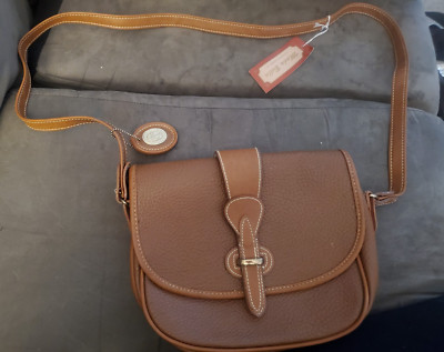 NEW Moda Bella Brown Leather Handbag Crossbody Shoulder Bag Vintage Classic NWT