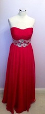 STUNNING RED STRAPLESS WITH SILVER EMBROIDERED & BEAD TRIM EVENING DRESS SIZE 6