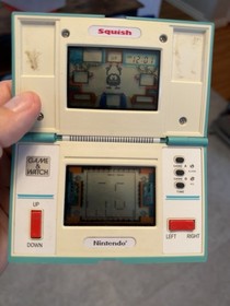 Game & Watch Nintendo Multi Screen Squish MG-61 Works READ!
