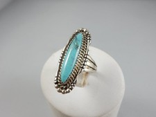 BEAUTIFUL STERLING SILVER  TURQUOISE LADIES RING, SIZE 9