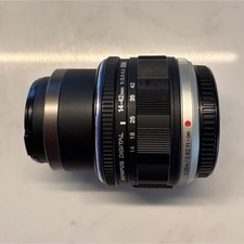Olympus M.Zuiko Digital 14-42mm f/3.5-5.6 Micro Four Thirds Zoom AF