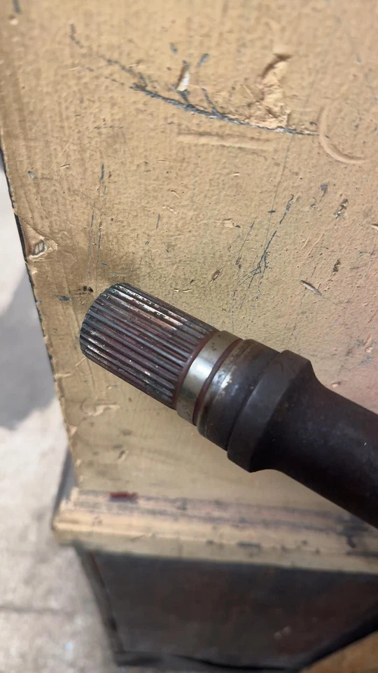 06-09 FORD FUSION 06-09 MERCURY MILAN EJE DELANTERO DERECHO EJE AWD EXTERIOR Foto 3 de 4