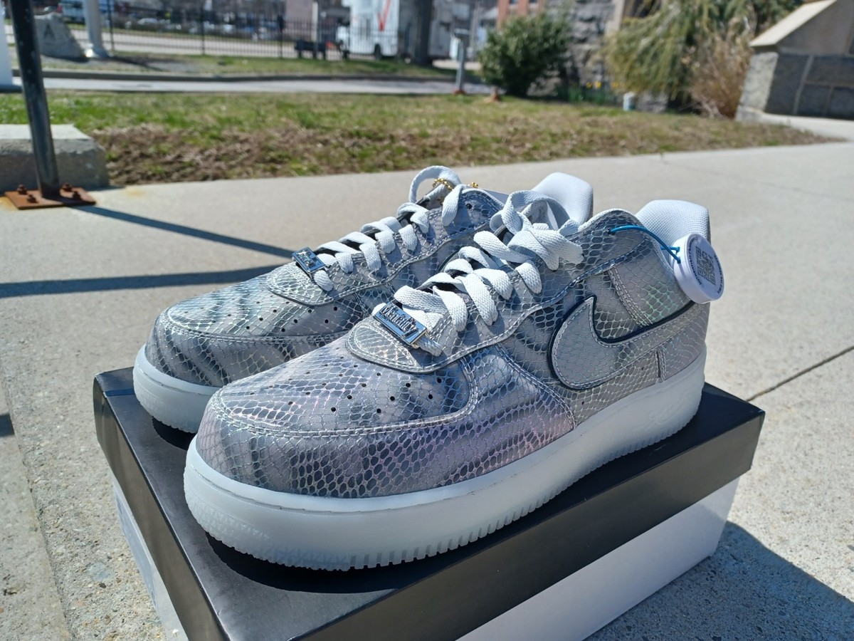 Sz 11.5 Men's Size Kobe Bryant x Nike Air Force 1 Low Protro