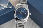 Universal Geneve Ble Sunburst Dial Steel Quartz Ladies Watch Ref. 818.610