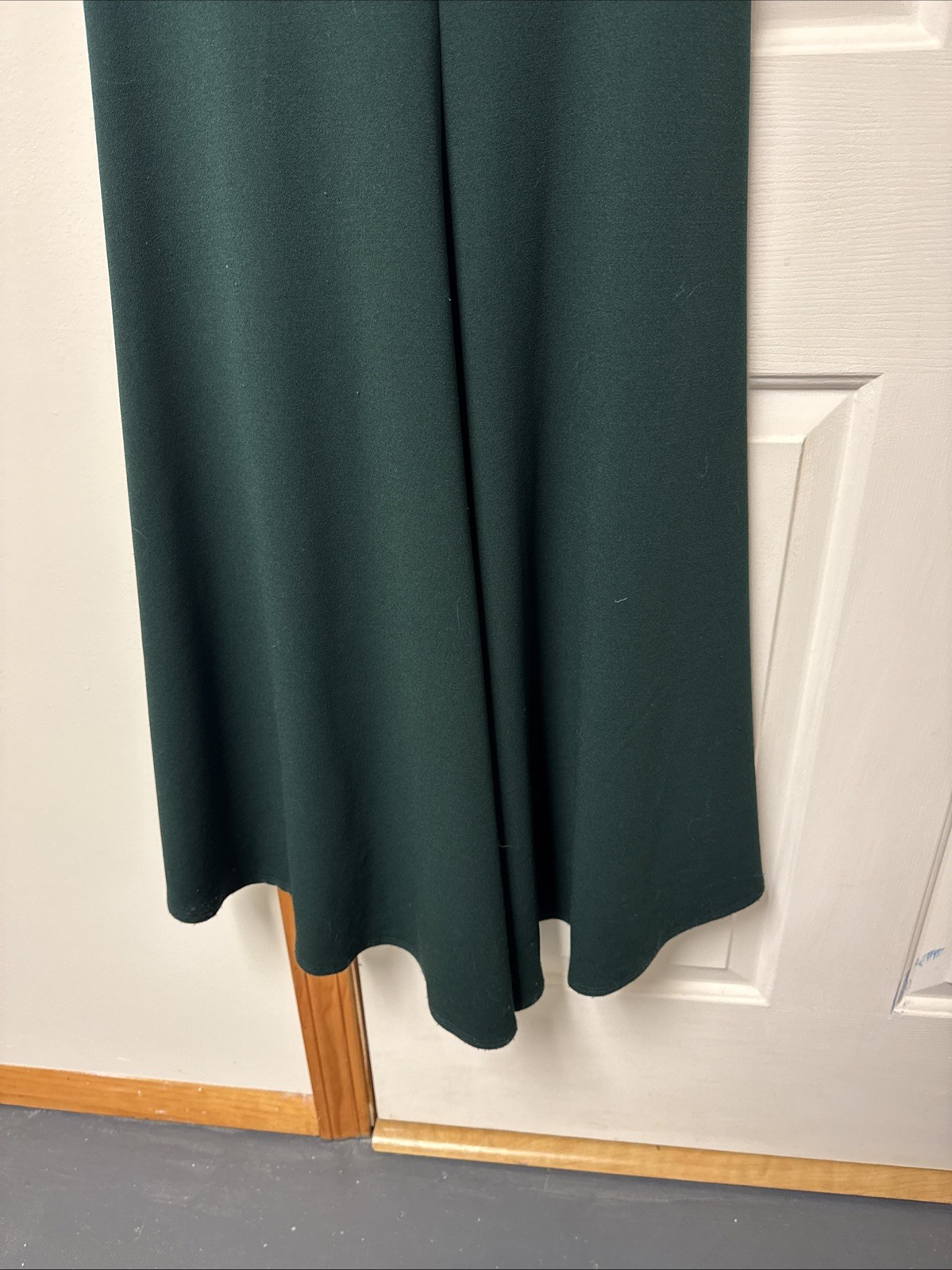 Ladies forest green floor length dress B. Darlin Size 4