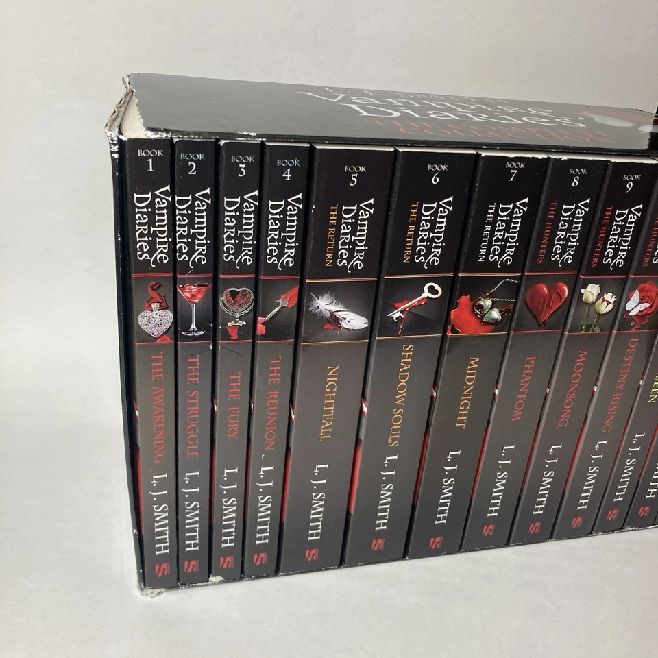 L. J. Smith Vampire Diaries Series Complete Collection Books 1-13 TPB NEW Foto 2 de 4
