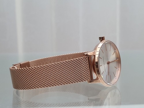 New ARMANI EXCHANGE AX Ladies watch + AX Bracelet RRP£280 Gift Set for Her A42 - Picture 16 of 23