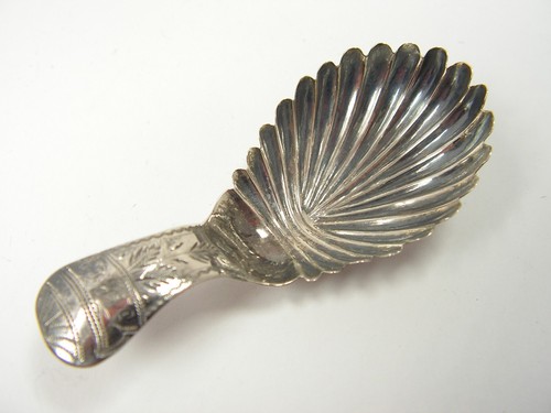 ANTIQUE WILLIAM IV SOLID STERLING SILVER TEA CADDY SPOON Taylor & Perry 1832