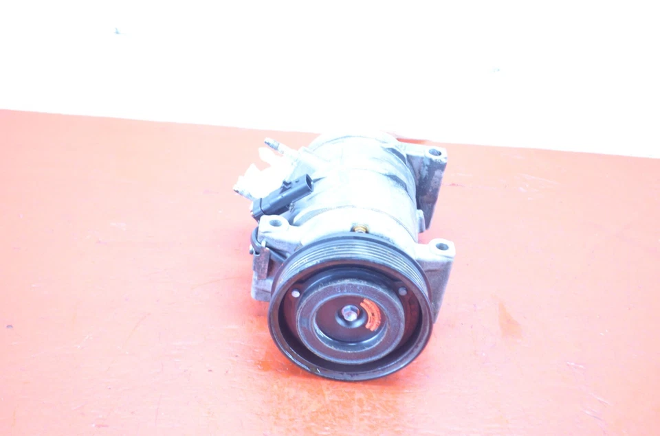 06-10 DODGE CHARGER R/T 5.7L COMPRESSOR AC AR CONDICIONADO FABRICANTE DE EQUIPAMENTO ORIGINAL - Imagem 2 de 4