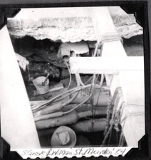 VINTAGE PHOTOGRAPH 1954 MEN WORKING U.I. CO. CONDUIT MERIDEN CONNECTICUT PHOTO