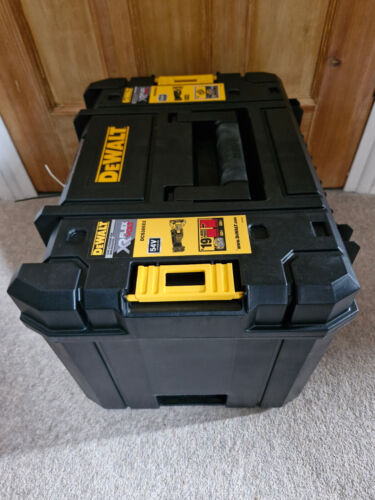 DeWalt DCS389X2 54V XR Reciprocating Saw With 2 x 9Ah Batteries, Charger & Case - Picture 5 of 7