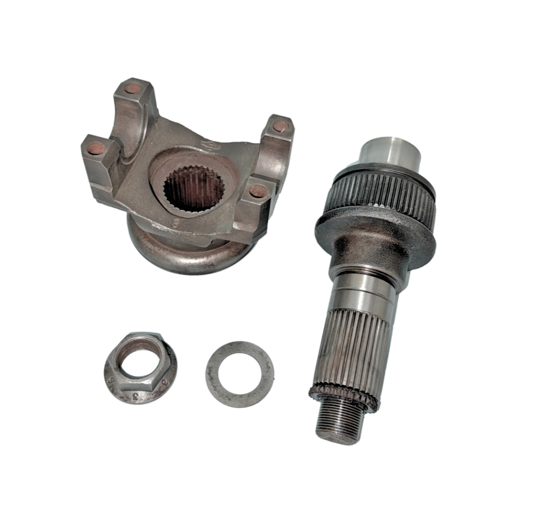 243 C Chevy GM GMC 96-99 Transfer Case Front Output + Yoke