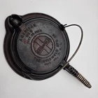 Grisworld American No. 8 Cast Iron Waffle Maker Complete W/low base Vintage