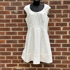 Vince Camuto Women’s Sz 8 Fit and Flare Cap Sleeve White Textured Dress