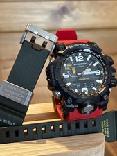 Casio G SHOCK Mudmaster GWG1000 Solar Radio Field Watch Unisex Olive Red