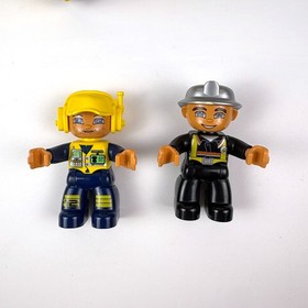 VTG Lego Duplo 7844 Airport Rescue Truck Box Minifigures Partial Manual *READ