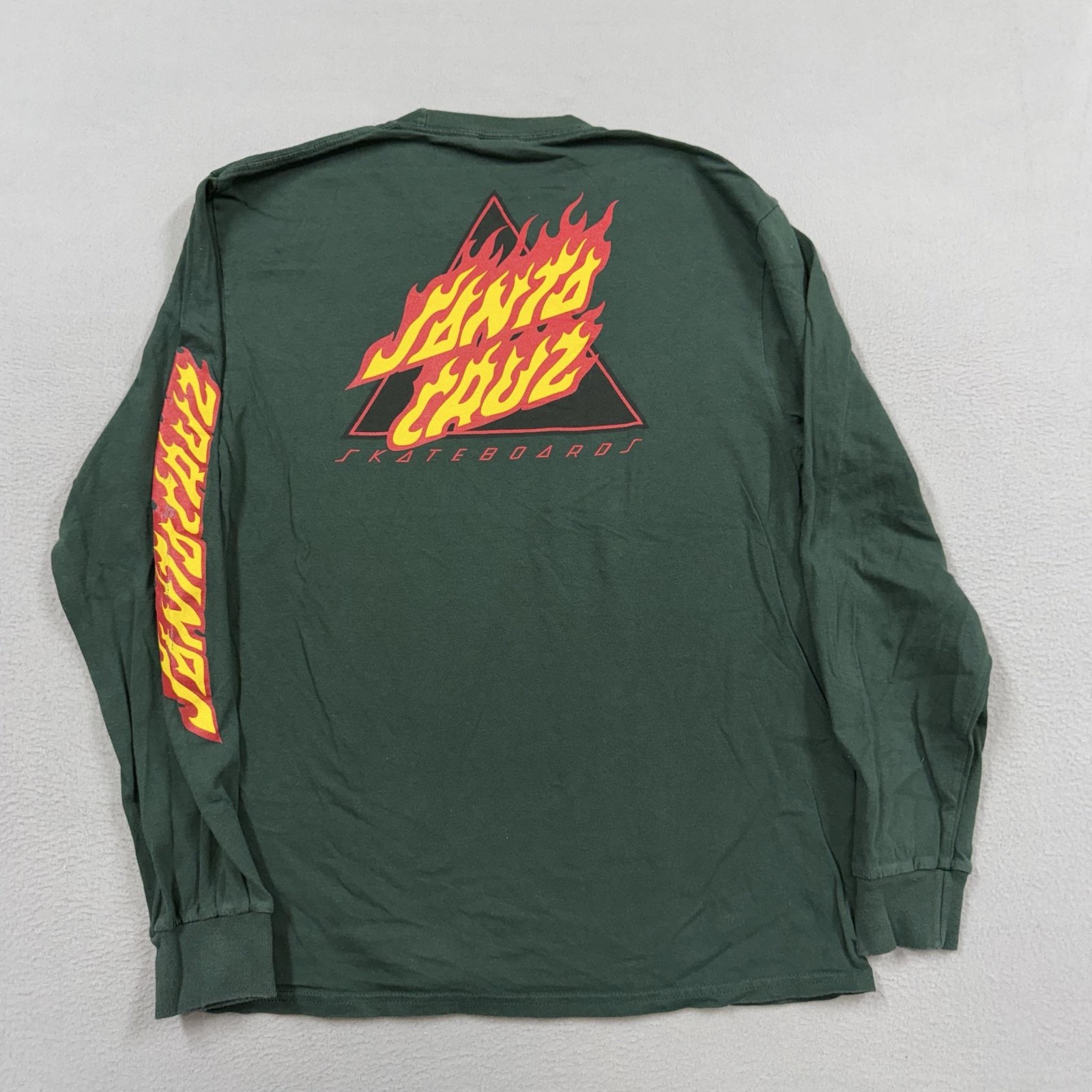 Santa Cruz Shirt Mens Large Green Long Sleeve Flame Logo Graphic Skateboard Tee