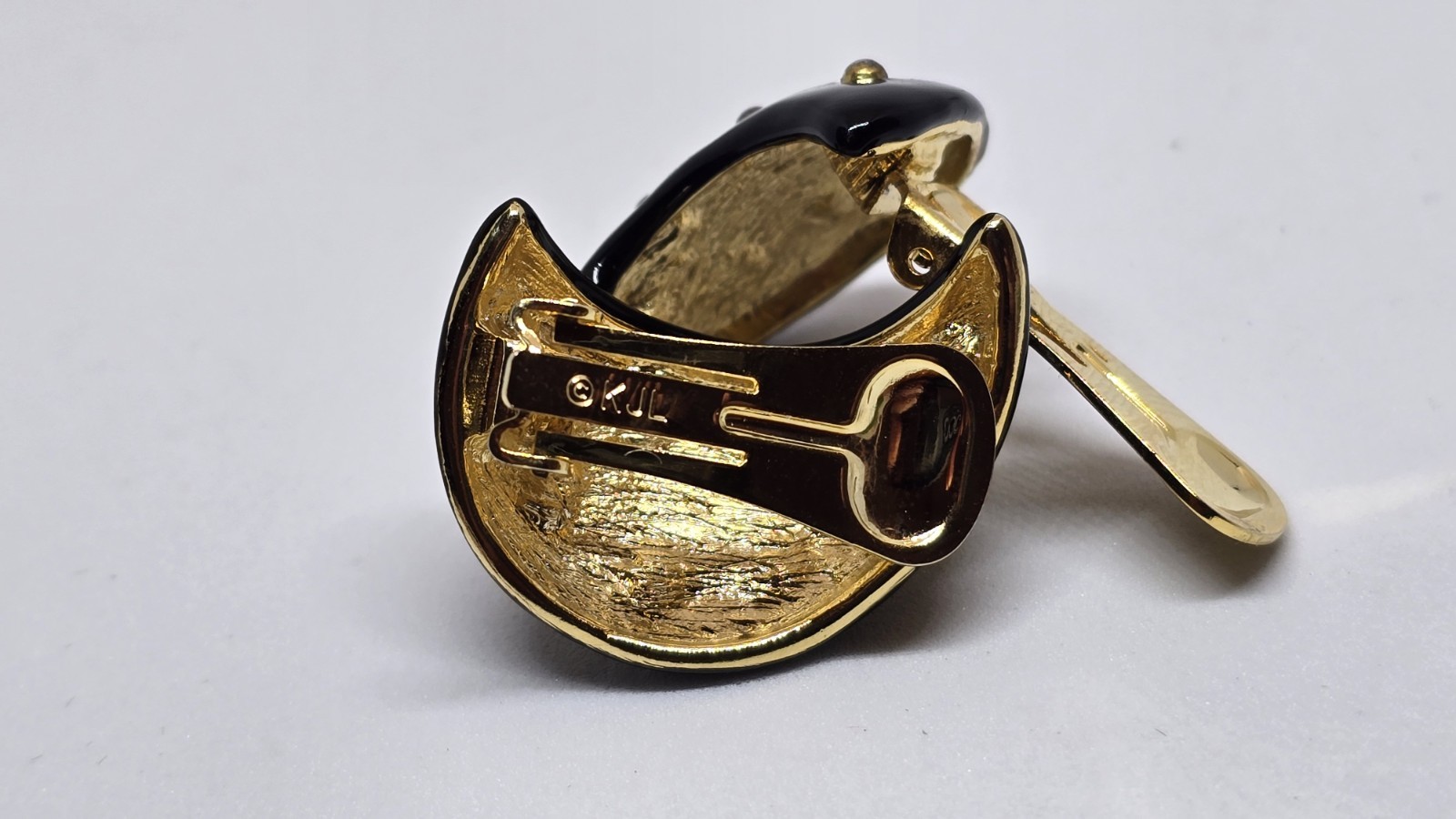 Vintage KJL Kenneth Jay Lane Black Enamel Gold To… - image 13