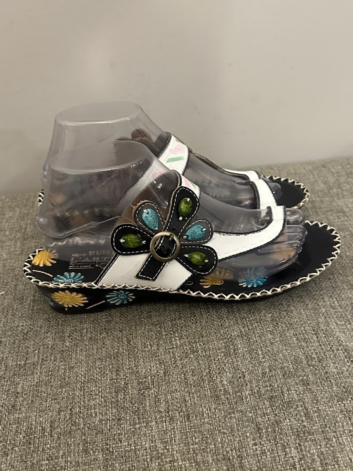 L Artiste Springstep Floral Multi Colored  Thong Wedge Sanals Size 39=8.5