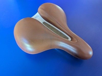 Seltener Selle Royal Respiro Wide Relaxed Sattel - echtes hellbraunes Leder - Italien