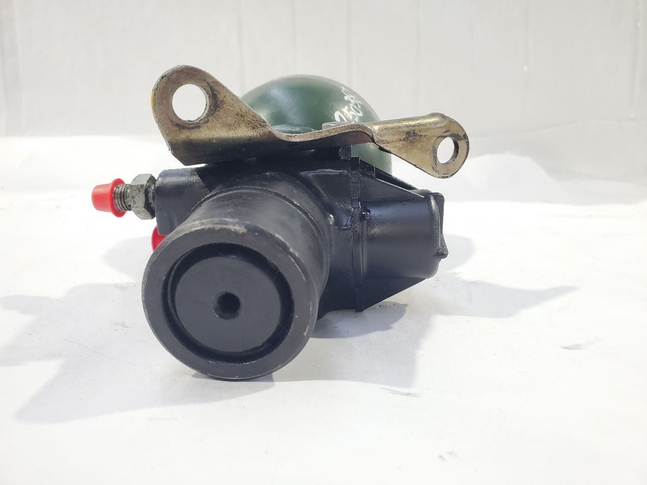 Bentley Turbo R 1991 Rear Right Brake accumulator