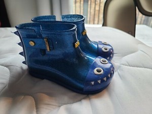 mini sed rain boots