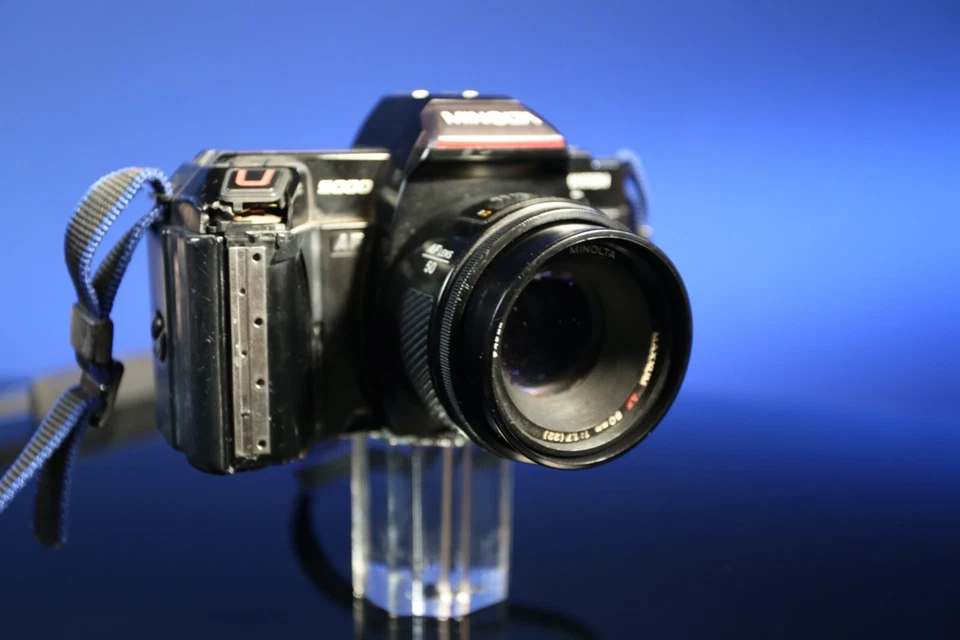 Minolta Maxxum 5000 AF Magnicon Prime Lens AF 50mm 1:1.7 SLR Film Camera Black - Image 2 of 4