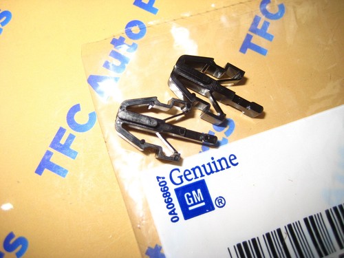 Grille Retainer Clips 50-Pack &ndash; Black Plastic Fasteners For