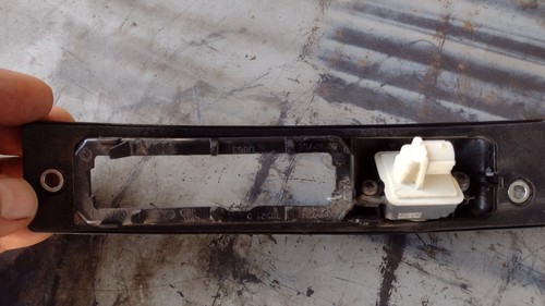 2017-2021 ALFA ROMEO GIULIA TRUNK LID REAR VIEW CAMERA HOUSING OEM 50562757 - Picture 3 of 7