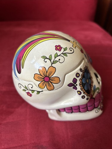 Ceramic Skull - Day Of The Dead - Top Is Removable - 4 In Height - Halloween - Picture 2 of 3