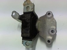 Support moteur Ford KA