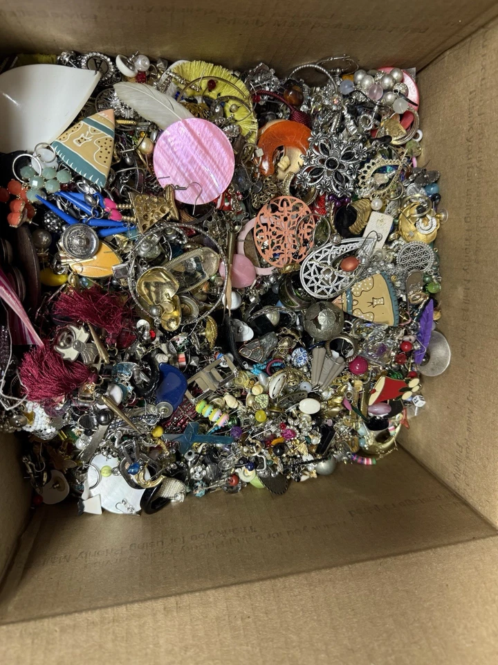 Lote de joyas 26 libras más artesanía chatarra upcycle piezas reparación materiales mixtos Foto 3 de 4