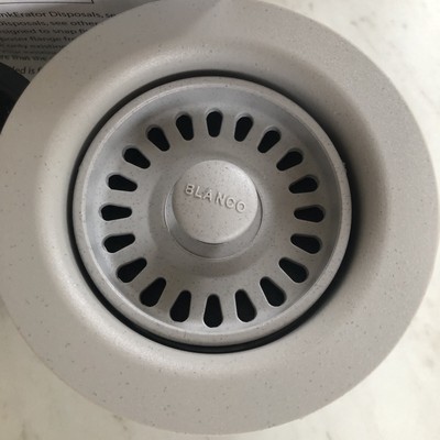 Blanco Waste disposal Strainer flange NEW Concrete gray. BLA442759