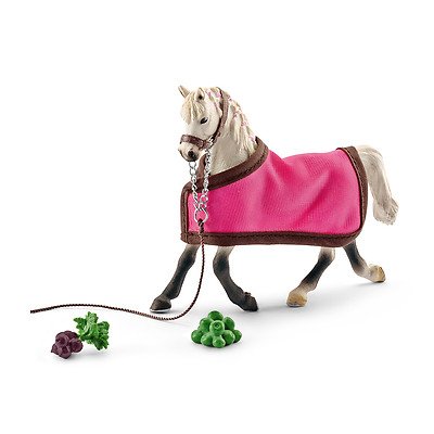 ARAB MARE WITH BLANKET SET  by Schleich in box; /horse/toy/41447/RETIRED ITEM