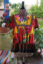 NWT~$180~FARM RIO XL/L SOLD OUT Winter Garden Velvet Floral Beaded Peasant Top