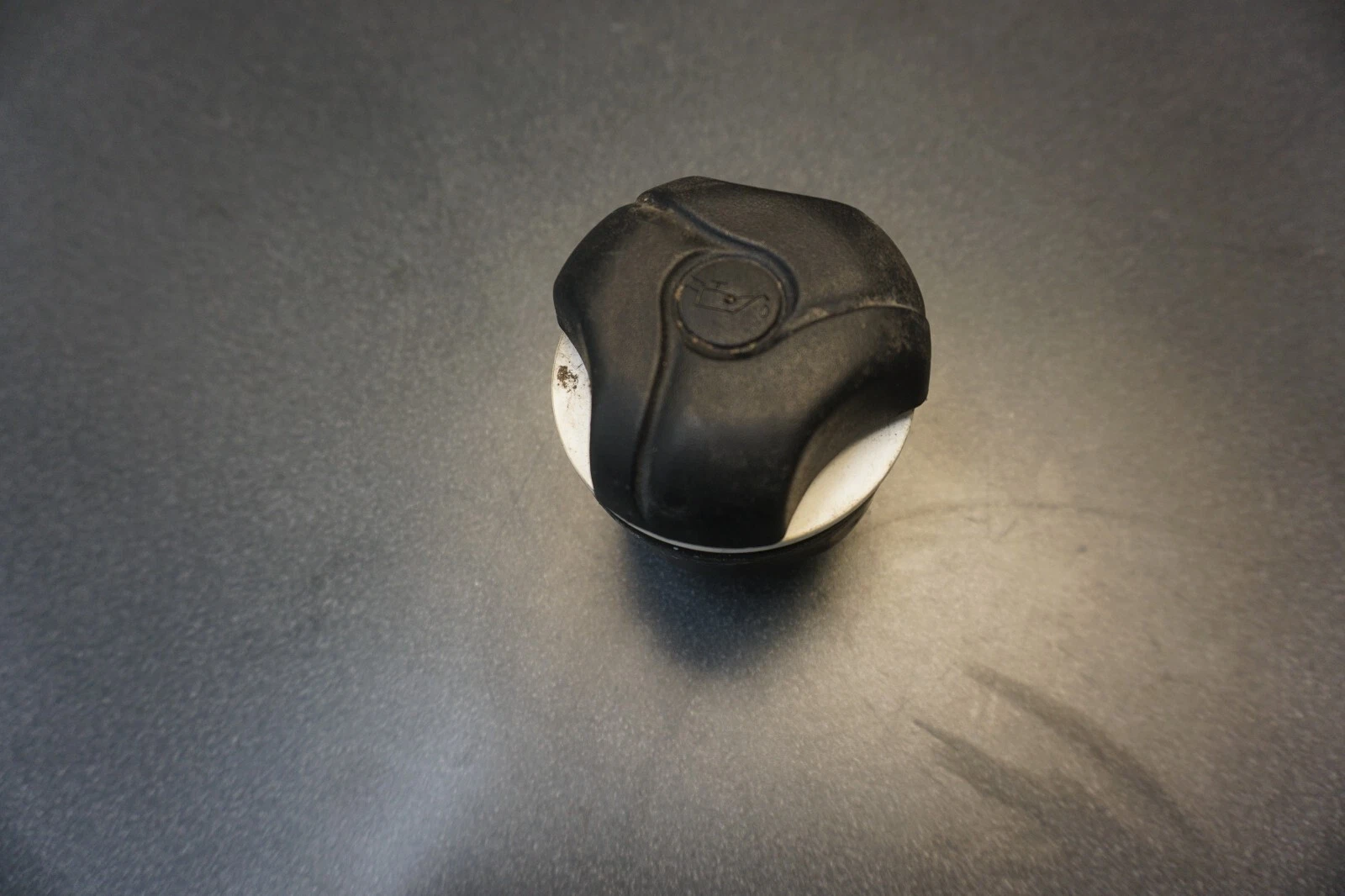 1996-2001 Sea-Doo OEM Oil Cap and Filler Neck Ass'y Freshwater SPX XP