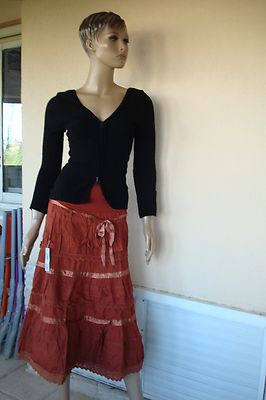 Haut à Bretelles Anti Flirt - Couleur Rouge Bordeaux - Taille T1 (36/38/40) - 94% Viscose 6% Elasthanne - Neuf Sans étiquettes - Fabriqué En France