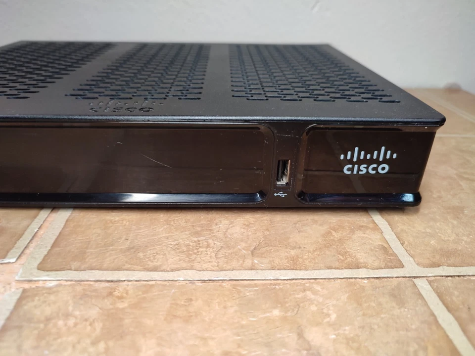 Cisco Technicolor 4742HDC High Definition HD Receiver Cable Box No Remote - Image 4 of 4