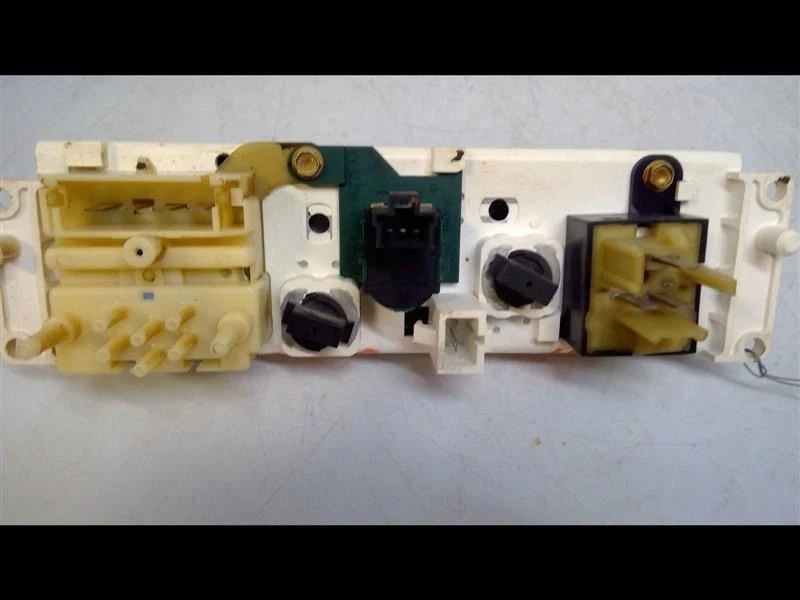 1998-2011 Mercury Grand Marquis нагреватель переменного тока температура климат-контроль в сборе - Изображение 2 из 2