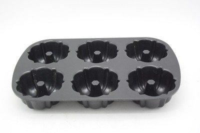 Nordic Ware Mini Bundtlette Pan 6 Cup Cast Aluminum Cake Mold Muffin Bakeware
