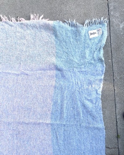 Manta de lana mohair Avoca Handweavers hecha en Irlanda 60x50 flecos pastel - Imagen 4 de 14
