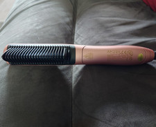 AMORY London A8 Ceramic Straightening Brush 5 Heat Settings 200°C Pink