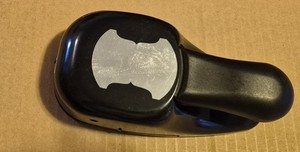 Stampin UP ROUND TAB Punch Whale Tail Design   RETIRED RARE HTF JOURNAL DIVIDER