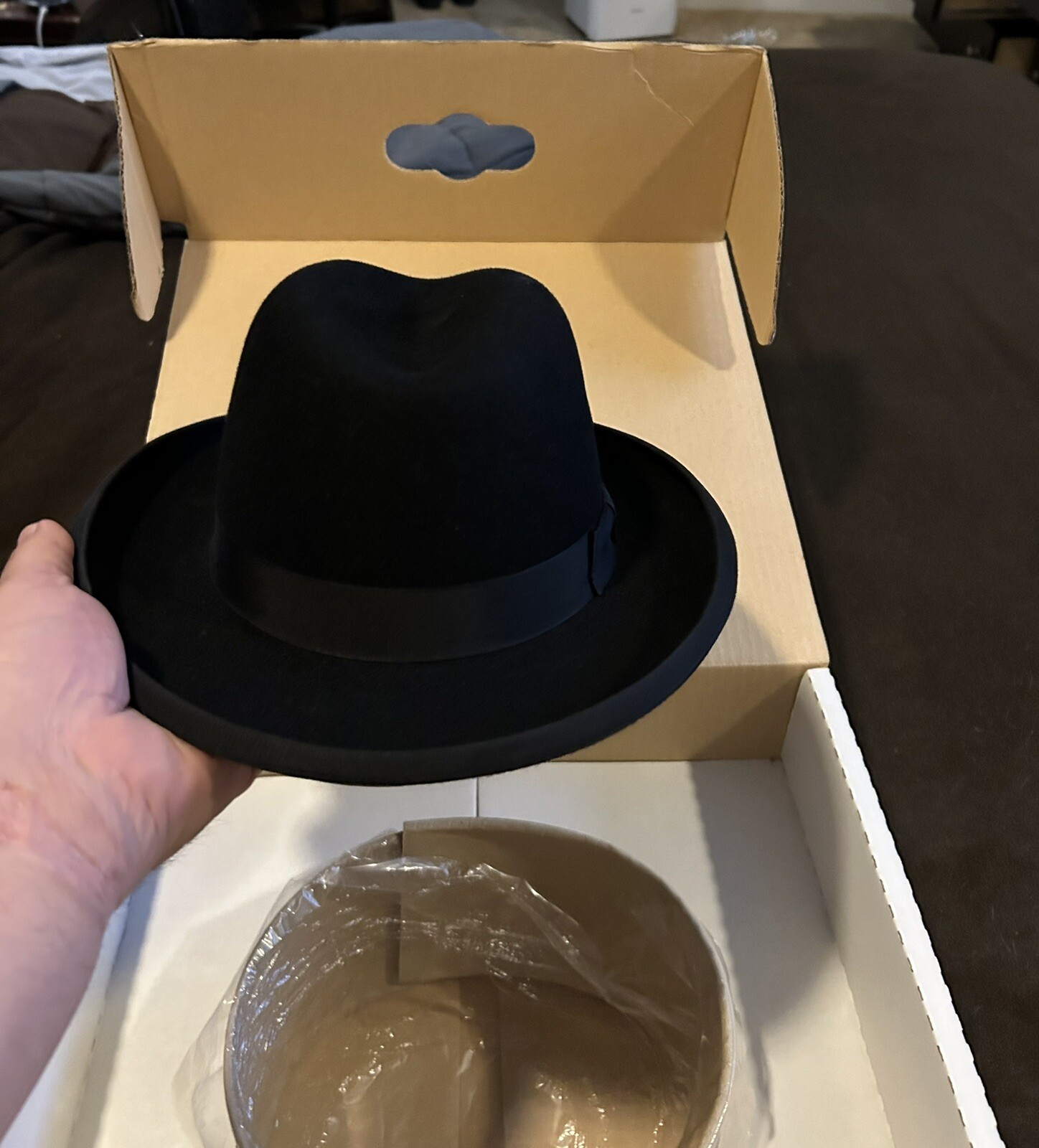 Premium High-Quality Fedora Hat for Men-image